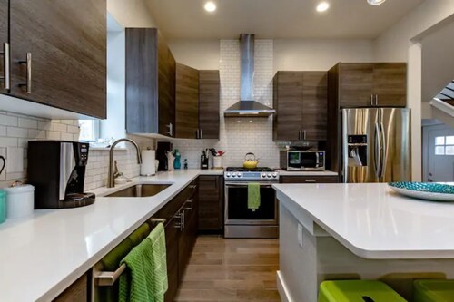 Inviting space for groups in the heart of LoHi!