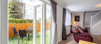 Willow's Cottage - UK42144