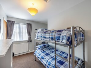 2 habitaciones, wifi gratis y ropa de cama