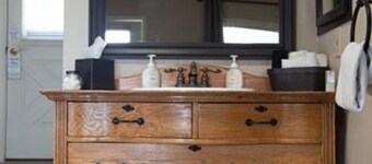 Fisherman's Folly GUESTROOM at Arbor House Inn Inn Bed & Breakfast