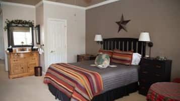 1 bedroom, iron/ironing board, internet, bed sheets