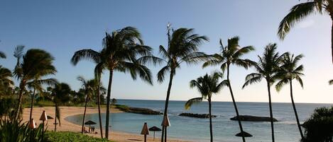 ビーチ、サンラウンジャー、ビーチタオル