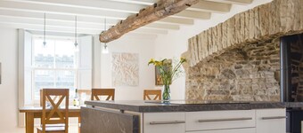 4 bedroom accommodation in Askrigg, near Wensleydale