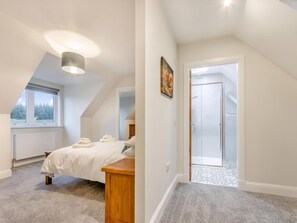 3 soverom, wi-fi (inkludert) og sengetøy