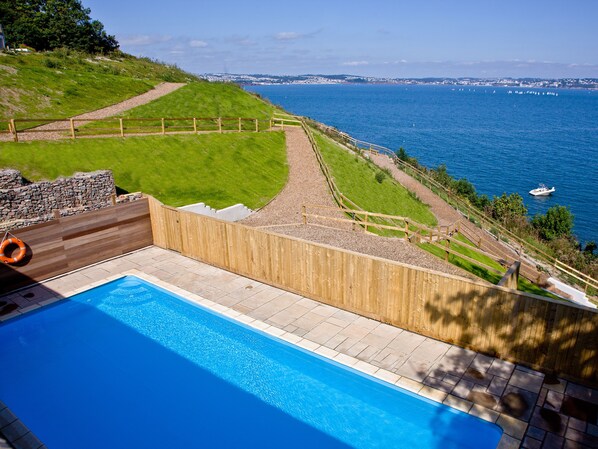 Pool - 2 bedroom accommodation in Brixham (Brixham)