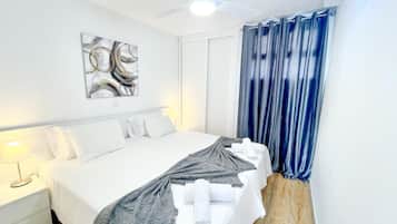 2 slaapkamers, een strijkplank/strijkijzer, wifi, beddengoed