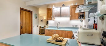 Puffin Cottage - UK42131