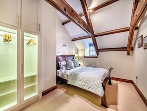 2 quartos, Wi-Fi de cortesia, roupa de cama