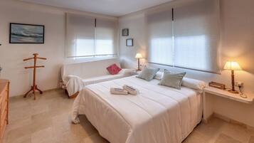 7 dormitorios, tabla de planchar con plancha, wifi