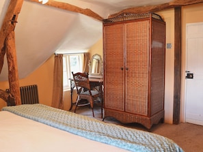 3 chambres, Wi-Fi gratuit, draps fournis
