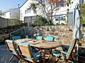 Outdoor dining - 4 bedroom accommodation in Fowey (Fowey)