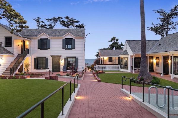 Facciata della struttura