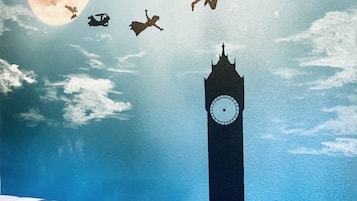 3 soverom, senger med overmadrass og strykejern/-brett