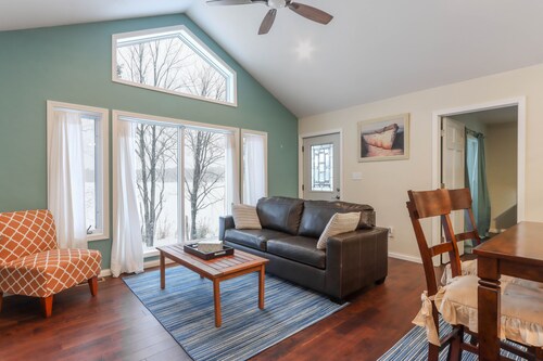 New Lake Home w Water Toys & Game Rm! In Town & On Snowmobile Trails