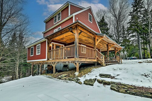 West Dover Home w/ Deck ~ 2 Mi to Mount Snow!