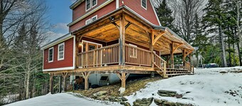 West Dover Home w/ Deck ~ 2 Mi to Mount Snow!