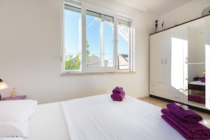 Appartement (One Bedroom Apartment with City View)