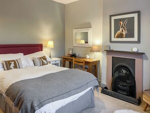 4 chambres, Wi-Fi gratuit, draps fournis