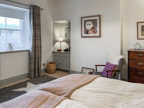 4 Schlafzimmer, kostenloses WLAN, Bettwäsche