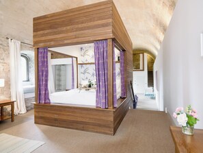 2 bedrooms, free WiFi, bed sheets - 2 bedroom accommodation in Freshford, near Bath (Freshford, near Bath)