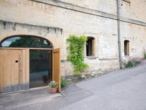 Exterior detail - 2 bedroom accommodation in Freshford, near Bath (Freshford, near Bath)