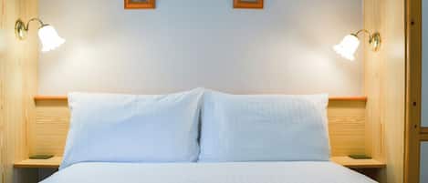 Typical Double bedroom | Quaysiders ClubQua, Ambleside
