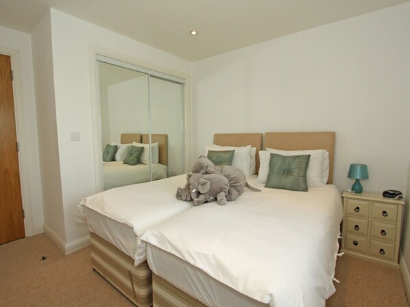 2 chambres, accès au Wi-Fi (inclus)