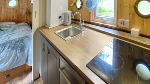 Dishwasher - The Prince - UK42204 (Glendaruel)
