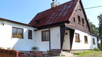 Esterni