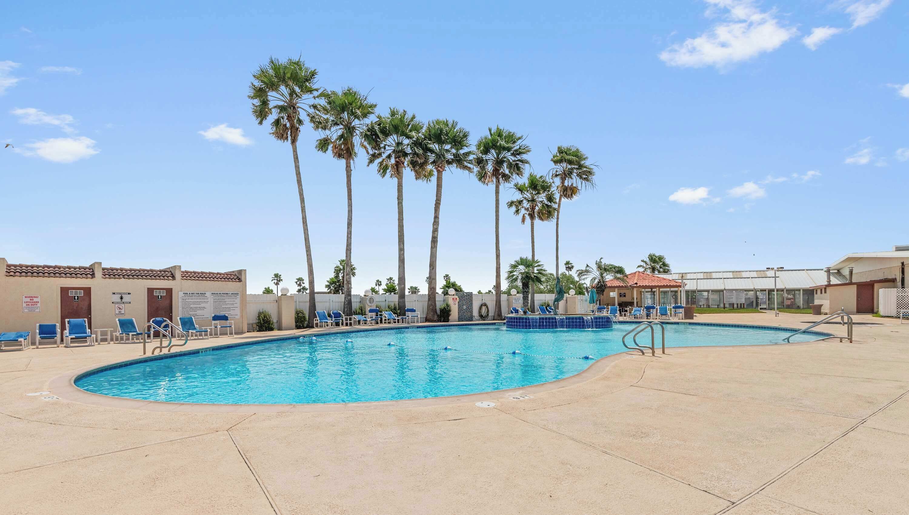 Piscine couverte, piscine chauffée