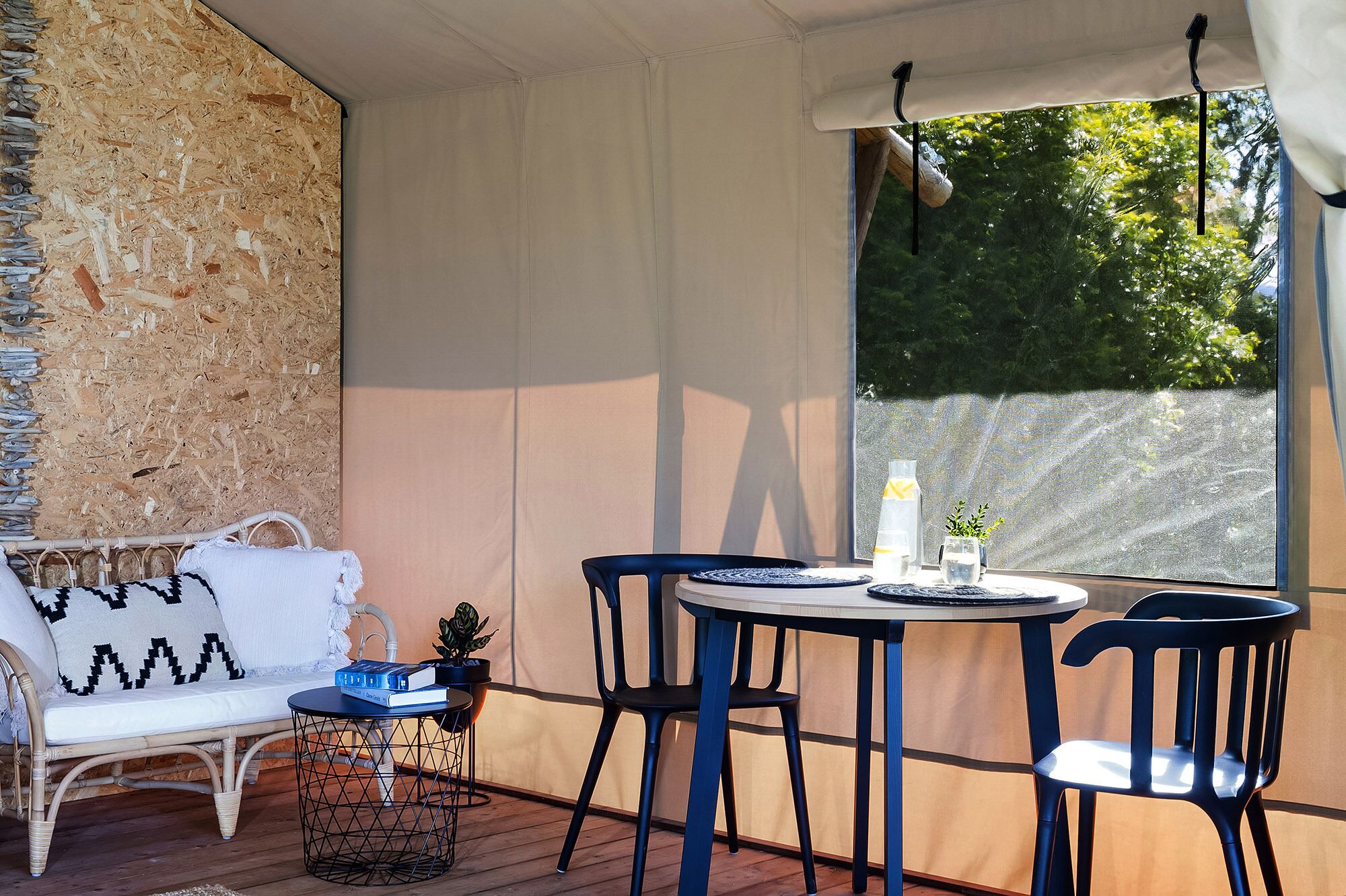 Luxury Tent, 1 King Bed, Mountain View | In-room dining