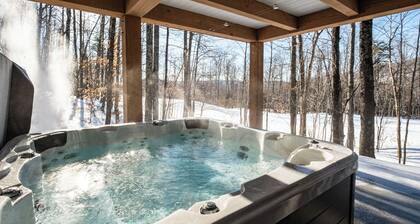 NEW! Lagom Strala | Harmonious | Hot Tub | Near Golf Course | Tremblant Living