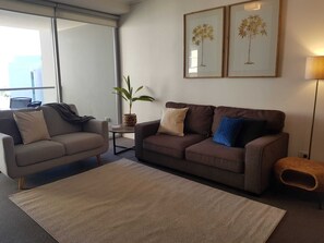 Deluxe Apartment | Living area
