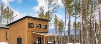 Valley view bras du Nord #spas #outdoor fireplace#nature#Mountain bike