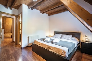 3 bedrooms, iron/ironing board, internet - Cuveshic by SeaMount Rentals (Bòrdes (Es))