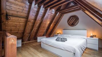 3 Schlafzimmer, BĂŒgeleisen/BĂŒgelbrett, Internetzugang