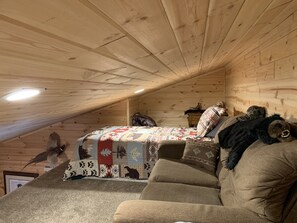 1 bedroom, WiFi, bed sheets - Steve’s Barn Lodge, Detroit River/Lake Erie (Flat Rock)