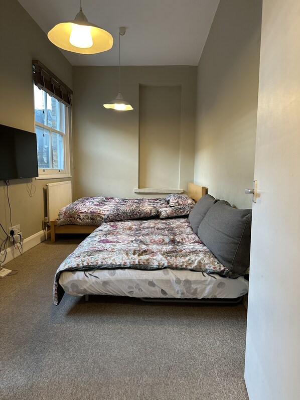 1 Schlafzimmer, WLAN, Bettwäsche