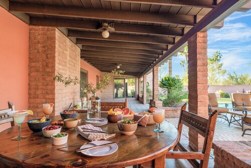 Charming 5BDR Hacienda w/ Pool, Fire Pit, Billiards | La Casona by AvantStay