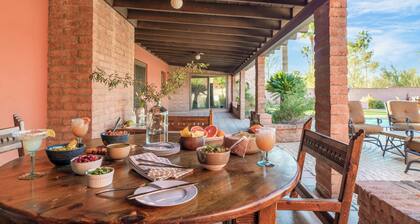 Charming 5BDR Hacienda w/ Pool, Fire Pit, Billiards | La Casona by AvantStay