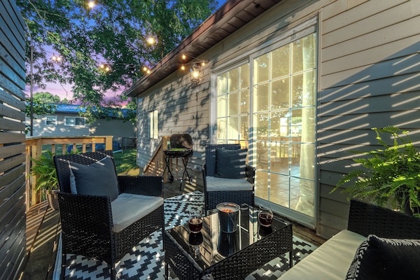 End your evening with a glass of wine under the string lights — cozy, private, and full of small-town charm.