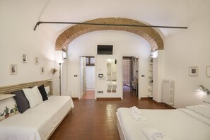 Fer et planche à repasser, Wi-Fi, draps fournis