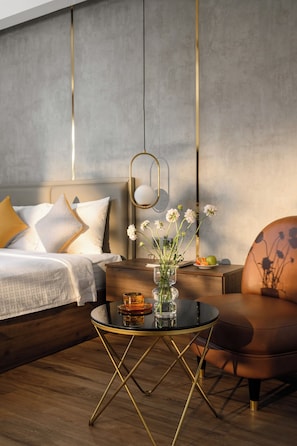 Deluxe-Doppelzimmer, 1 Schlafzimmer | Minibar, Zimmersafe, Schreibtisch, kostenloses WLAN