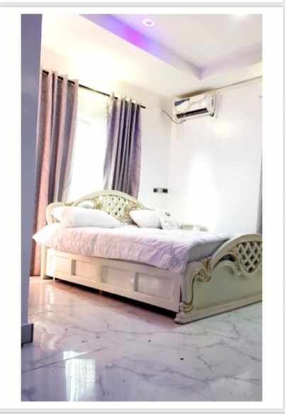 Immaculate 3-Bed House in Owerri with garden