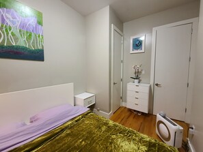2 bedrooms, WiFi, bed sheets