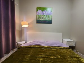 2 bedrooms, WiFi, bed sheets