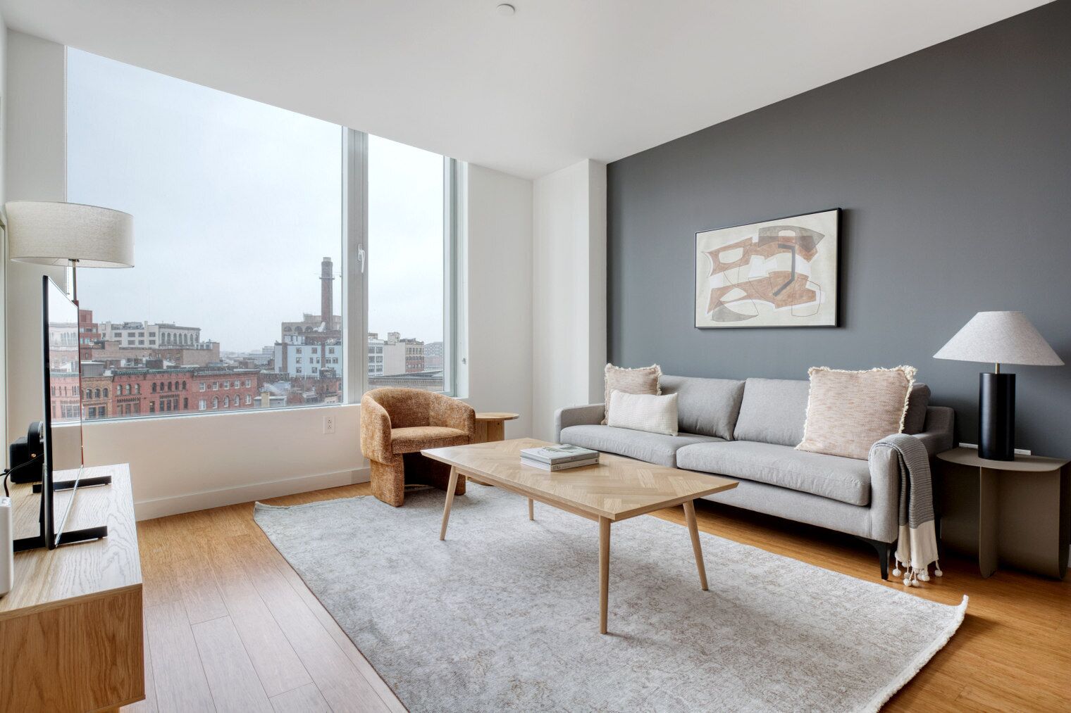 Gorgeous Downtown 1BR w/ W/D & Gym, nr Greenway, by Blueground