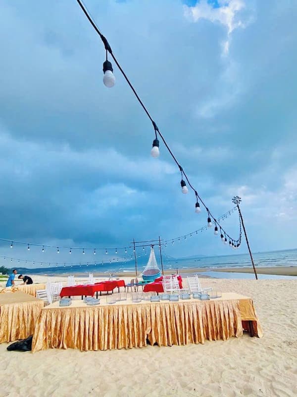 Private beach, white sand