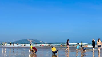 Privat strand och vit sandstrand