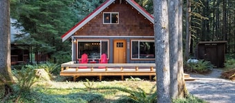 Mt Bakers Romantic Couples Cabin